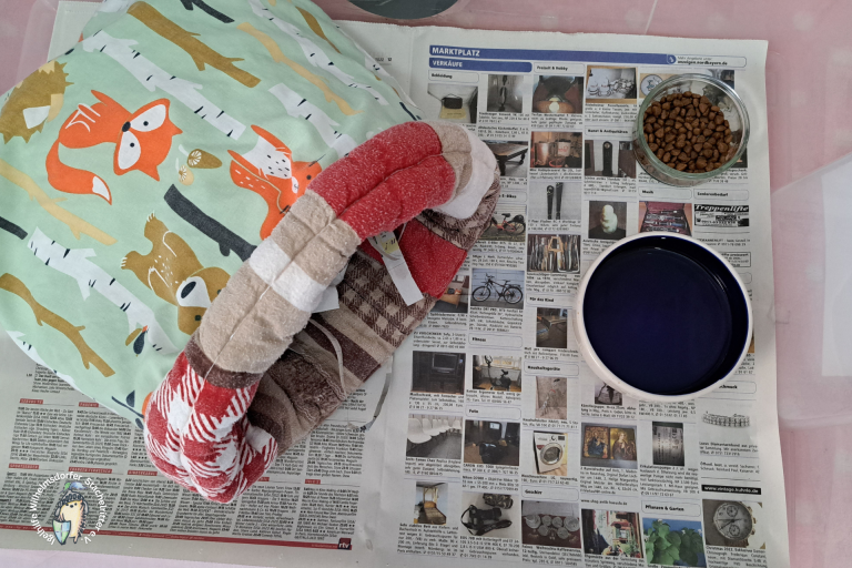 Igelkiste mit Schlafsack